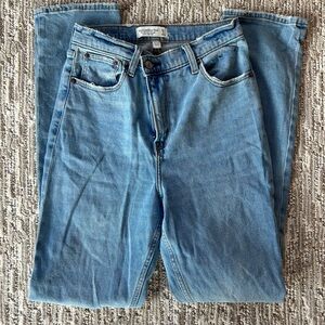 Abercrombie & Fitch 90s Slim Straight Ultra High Rise Denim